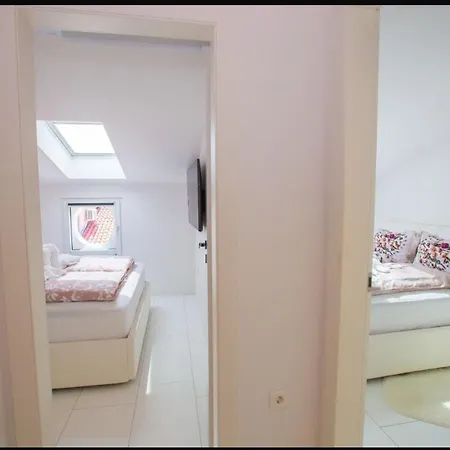 Antonia Apartment *